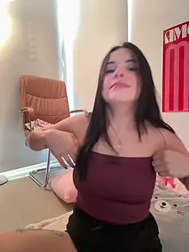 IvyValentine online show from 6, 3, 2026