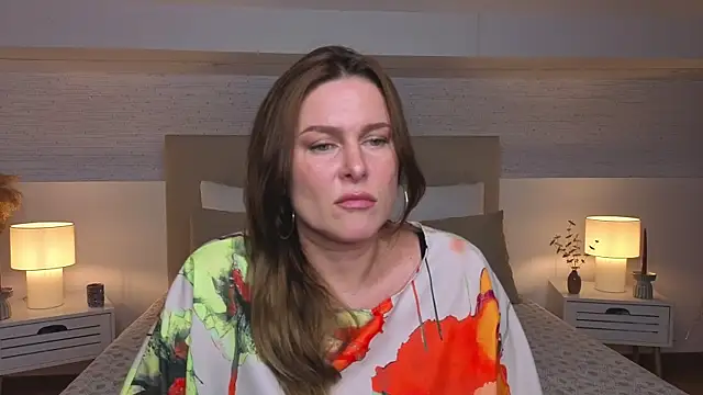 NancyQueen  online show from 25, 7, 2026