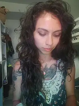 RebelRileyX online show from 27, 7, 2026