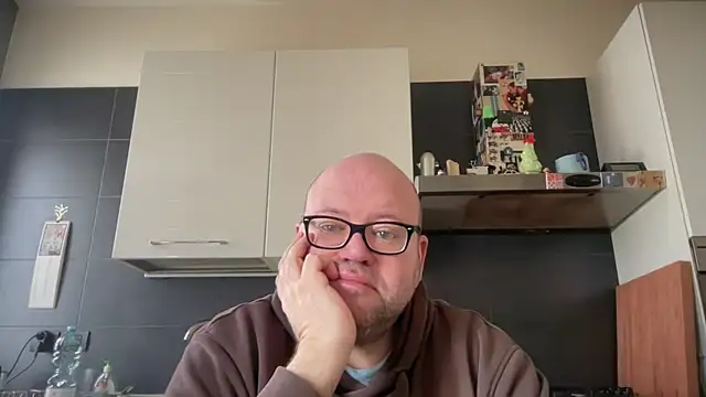 theitalianbear online show from 18, 3, 2025