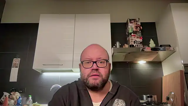 theitalianbear online show from 18, 10, 2025