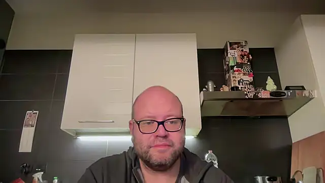 theitalianbear online show from 29, 11, 2025