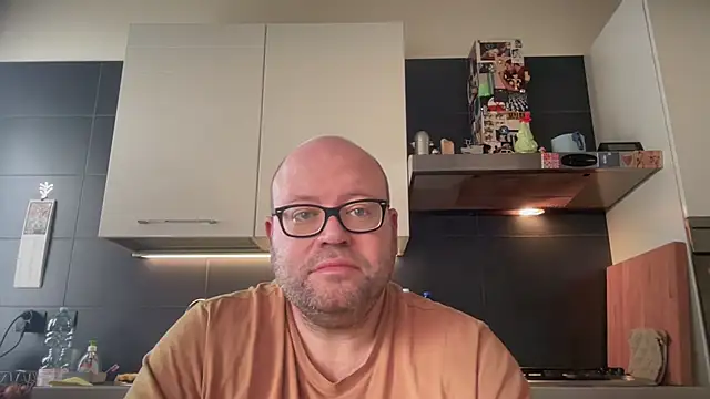 theitalianbear online show from 23, 3, 2025