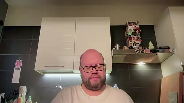 theitalianbear online show from 12, 4, 2026