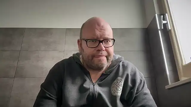 theitalianbear online show from 3, 10, 2025