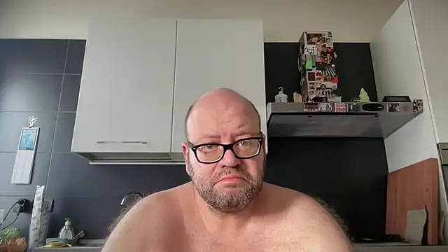theitalianbear online show from 6, 7, 2026