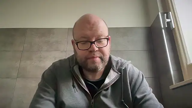 theitalianbear online show from 4, 11, 2025