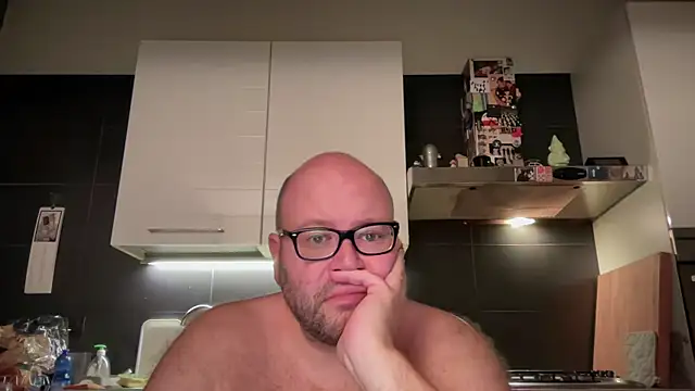 theitalianbear online show from 12, 9, 2025