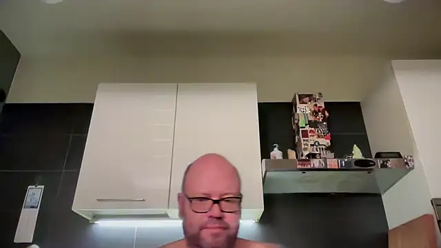 theitalianbear online show from 9, 7, 2026