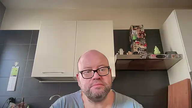 theitalianbear online show from 5, 3, 2026