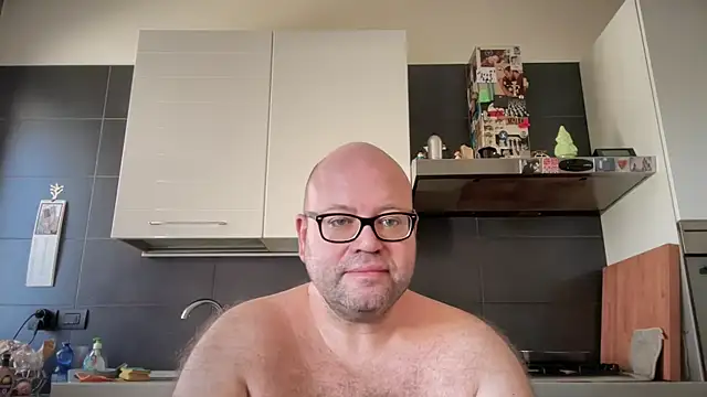 theitalianbear online show from 26, 9, 2025