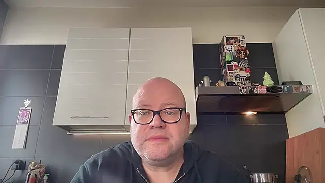 theitalianbear online show from 25, 4, 2026