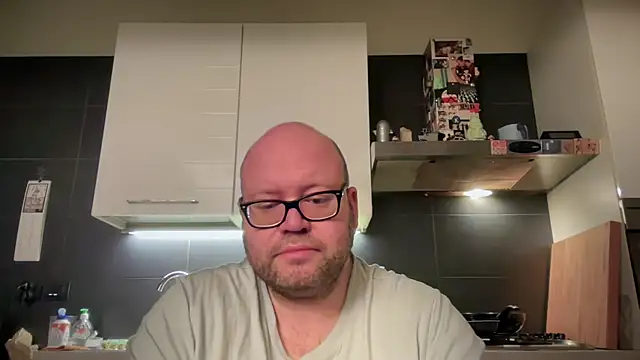 theitalianbear online show from 13, 2, 2025