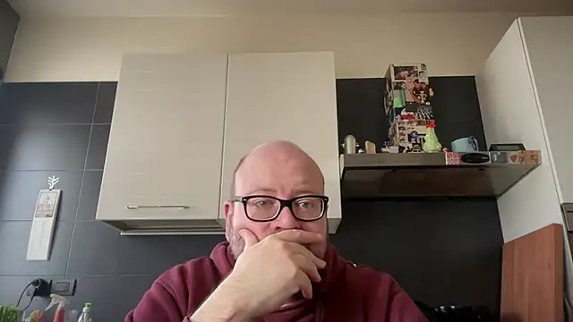 theitalianbear online show from 18, 2, 2025