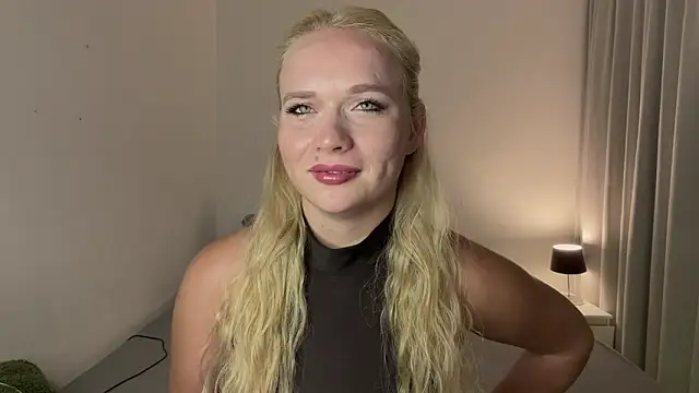 Snapshot of jennyfery chatting on 7, 8, 2026 jennyfery online show from 7, 8, 2026