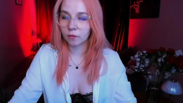 Moonlight miss online show from 28, 7, 2026