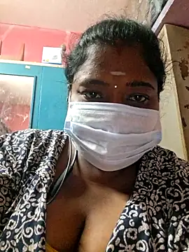 Sexy Srinisha online show from 6, 8, 2026