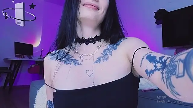 lilgothdess online show from 28, 7, 2026