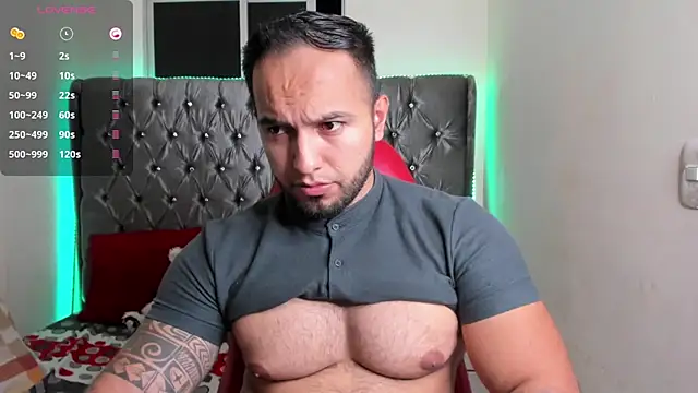 Snapshot of mrloganfuck1 chatting on 26, 6, 2026 mrloganfuck1 online show from 26, 6, 2026