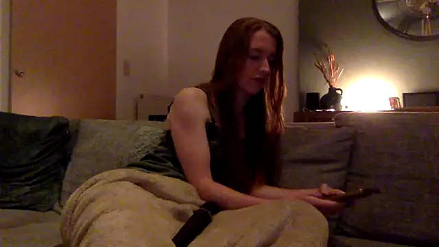 itsyourqueen online show from 6, 8, 2026