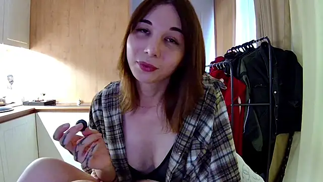 TGirlYuna online show from 29, 7, 2026
