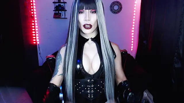 april simons2 online show from 26, 1, 2025