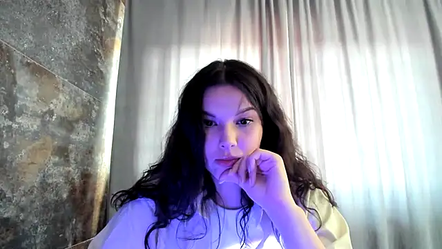 Veronika5404 online show from 3, 8, 2026