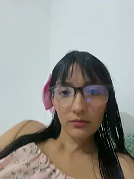 Snapshot of My_littleo_Lily chatting on 2, 8, 2026 My littleo Lily online show from 2, 8, 2026