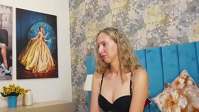 TracyReidd online show from 5, 8, 2026
