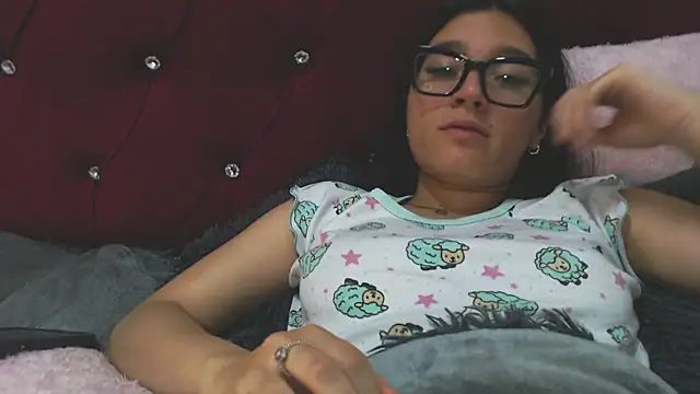 Chloe Maddison online show from 3, 8, 2026