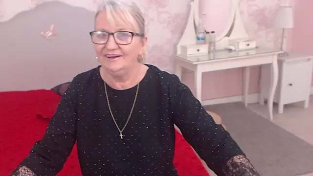 Snapshot of LadyAlana chatting on 19, 6, 2026 LadyAlana online show from 19, 6, 2026