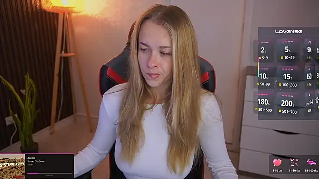 DanikaDillan online show from 23, 3, 2026