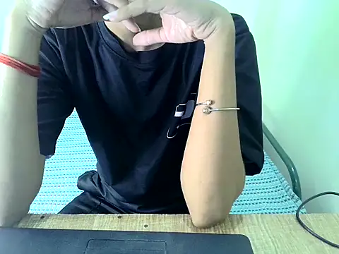 Naina-GF online show from 2, 8, 2026