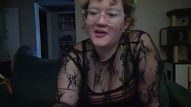 TreatLucky online show from 3, 8, 2026