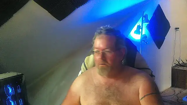 Snapshot of PervTrucker2 chatting on 1, 8, 2026 PervTrucker2 online show from 1, 8, 2026