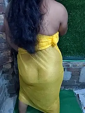 V-Queen-Riya online show from 4, 8, 2026