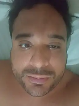 Rodrigo Pau Grosso online show from 2, 8, 2026