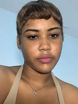 Xyraof online show from 4, 8, 2026