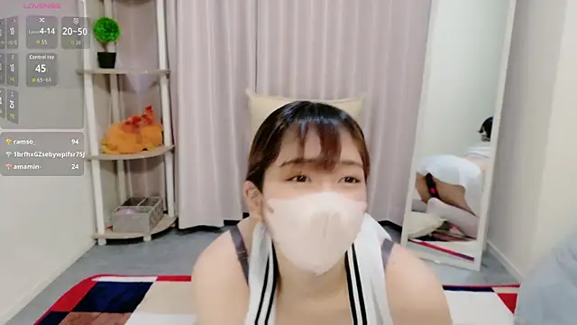 moeka- online show from 5, 8, 2026