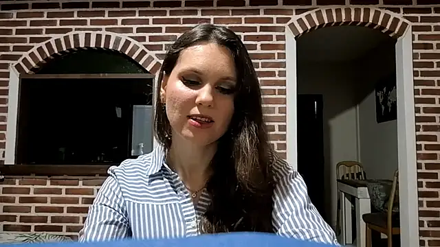Snapshot of JacklynSwisshelm chatting on 6, 8, 2026 JacklynSwisshelm online show from 6, 8, 2026
