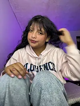 Violeta  22 online show from 6, 8, 2026