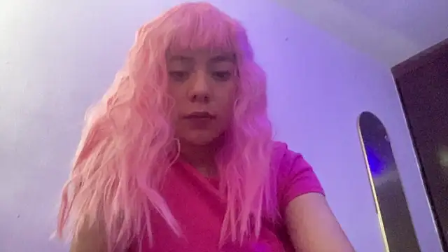 ariaboneca online show from 5, 8, 2026
