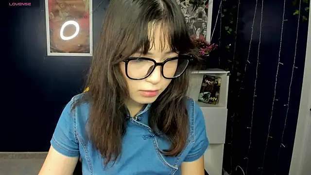 AlishaTempt online show from 7, 8, 2026