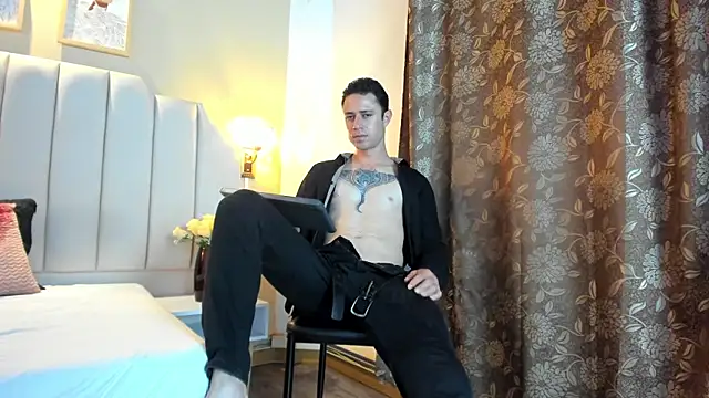 Snapshot of ClarkKush chatting on 5, 8, 2026 ClarkKush online show from 5, 8, 2026