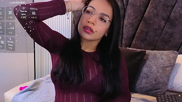 Scarlet Jhonsonn online show from 5, 8, 2026