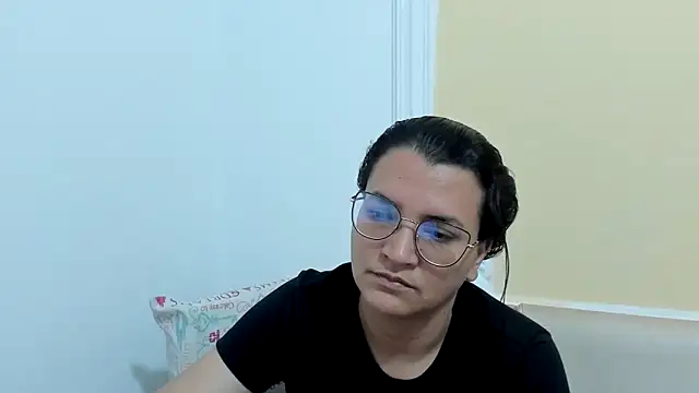 MARILYN GARCIA online show from 3, 3, 2025