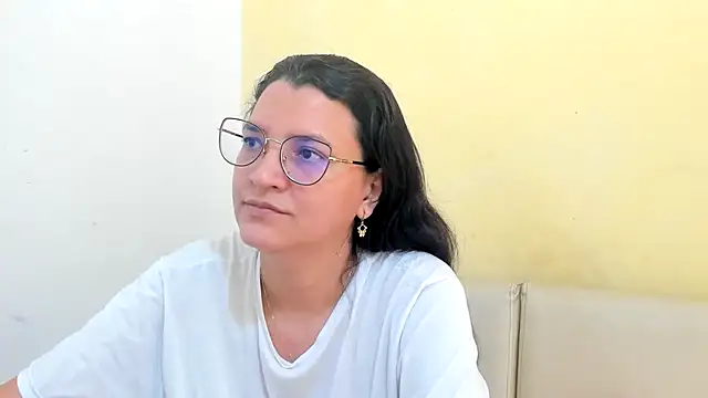 MARILYN GARCIA online show from 11, 4, 2026