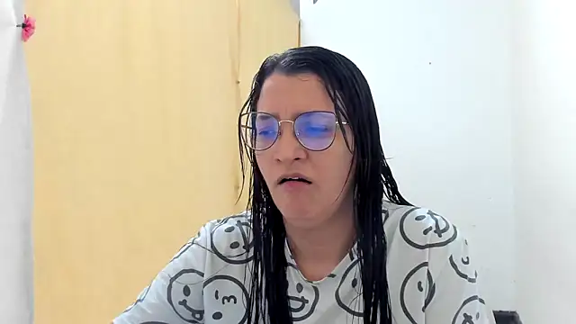 MARILYN GARCIA online show from 16, 10, 2025