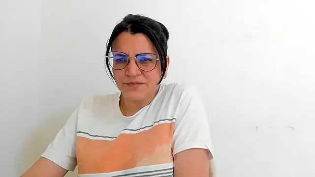 MARILYN GARCIA online show from 8, 9, 2025