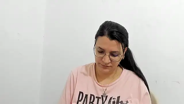 MARILYN GARCIA online show from 14, 9, 2025